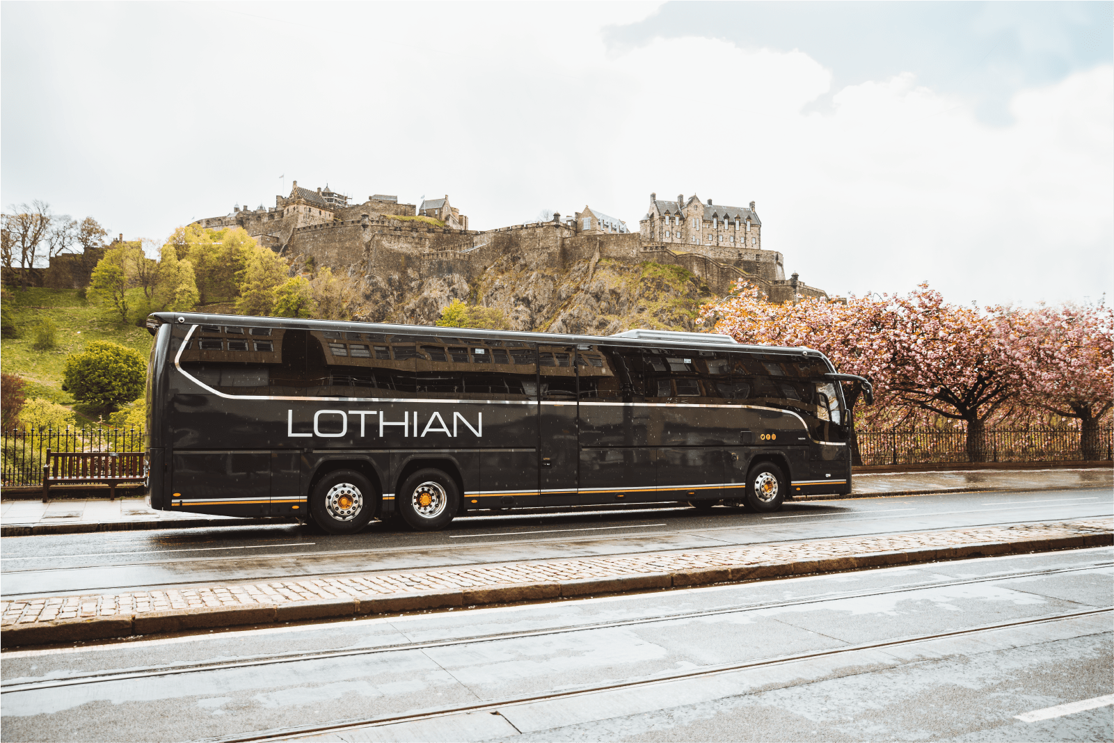 Private Lothian motorcoach hire